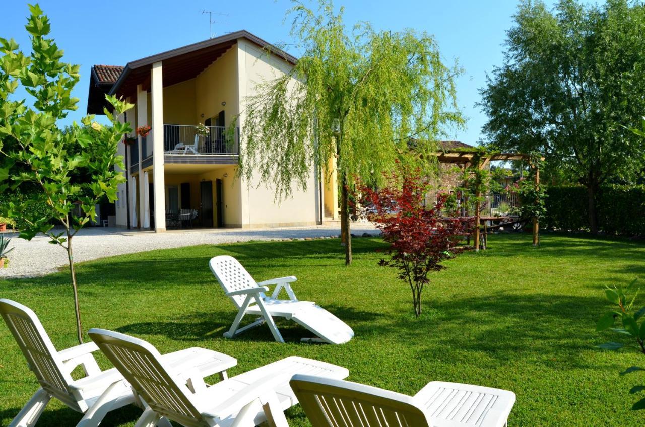 Bb Il Grande Salice Bike Friends Bed & Breakfast Ponti sul Mincio Dış mekan fotoğraf